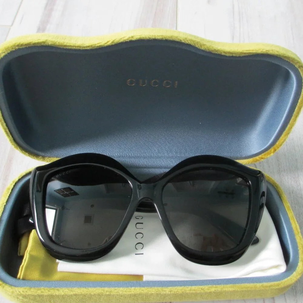 Gucci sunglasses - Picture 1 of 13